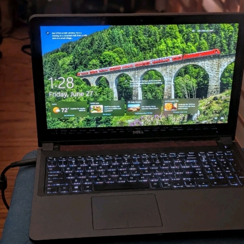 Dell Gray Laptop with Illuminated Keyboard
